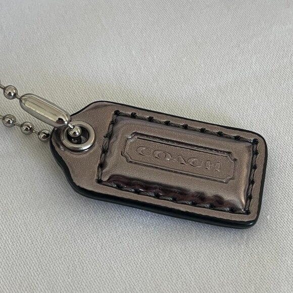 Coach Poppy Daisy wristlet - Picture 4 of 12